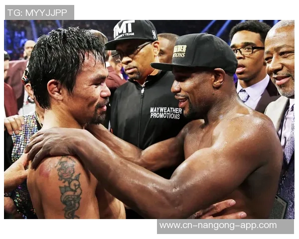 小罗伊琼斯与刘易斯的巅峰对决谁将成为拳击历史的新传奇 小罗伊琼斯与刘易斯的巅峰对决谁将成为拳击历史的新传奇