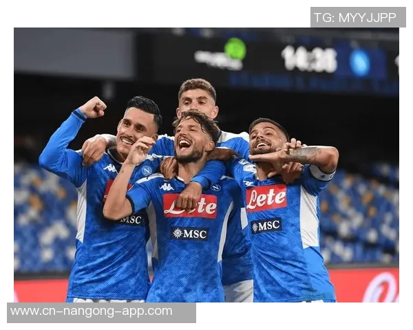 那不勒斯与帕尔马的激战回顾与精彩瞬间分析